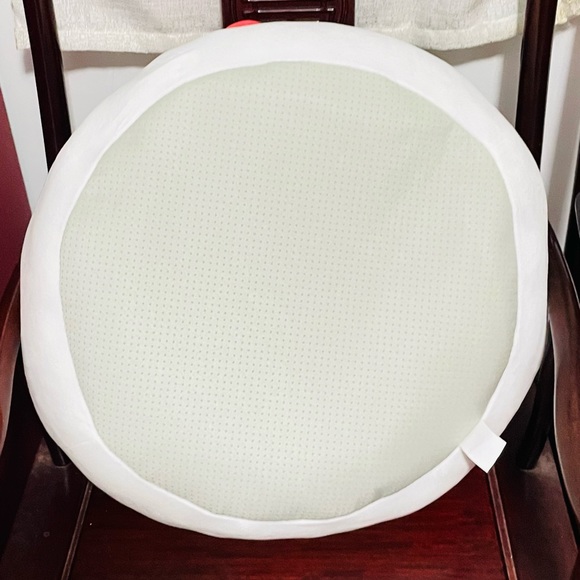 Hello Kitty Pet Bed - Picture 8 of 8